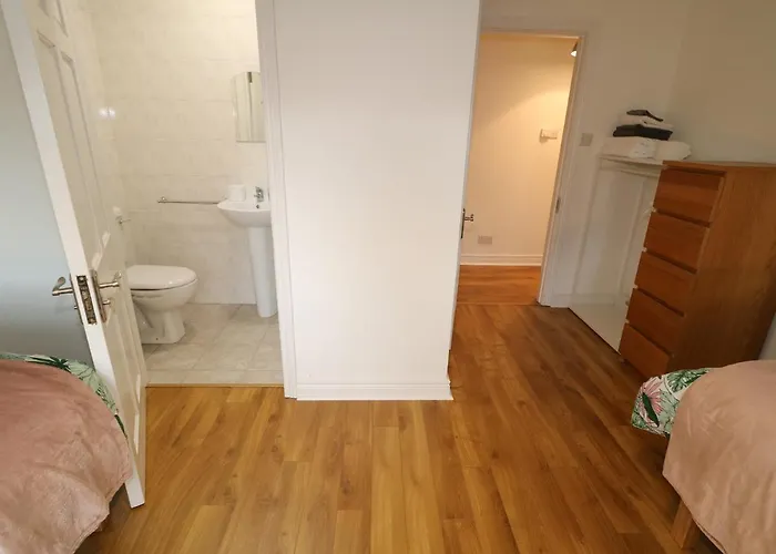 Gatehouse מוביל