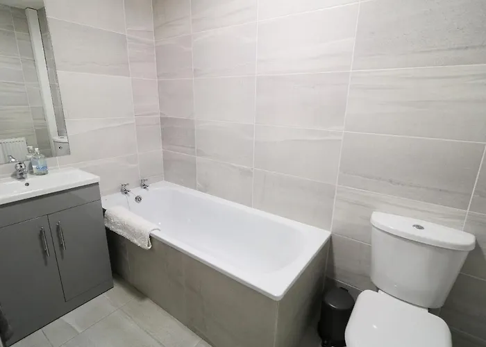 Gatehouse מוביל